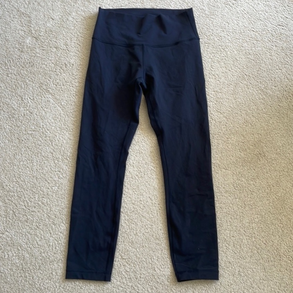 Lululemon Wonder Under size 8